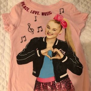 JoJo Siwa T shirt